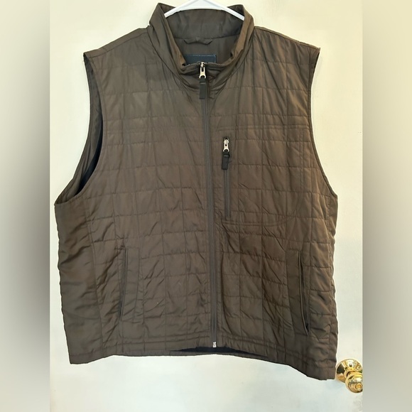 Men’s van Husen studios, extra large zip up vest - Picture 1 of 6
